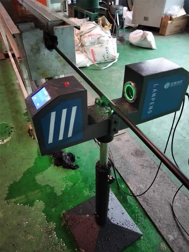 电缆质量的双重保障 卡量抽检与单轴测径仪的精准协作